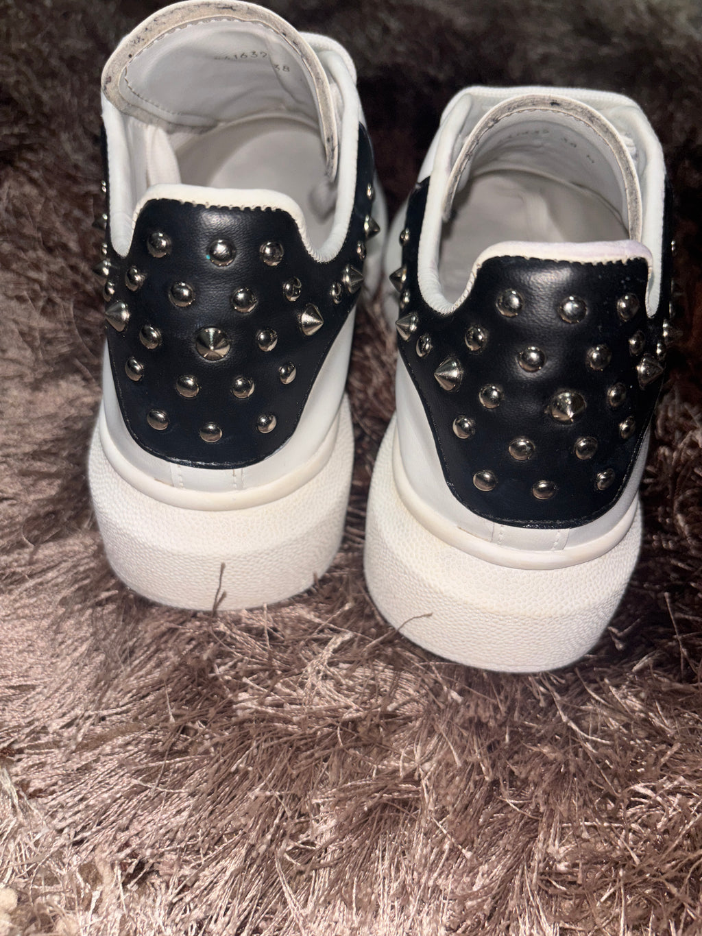 Alexander McQueen Oversized Sneaker