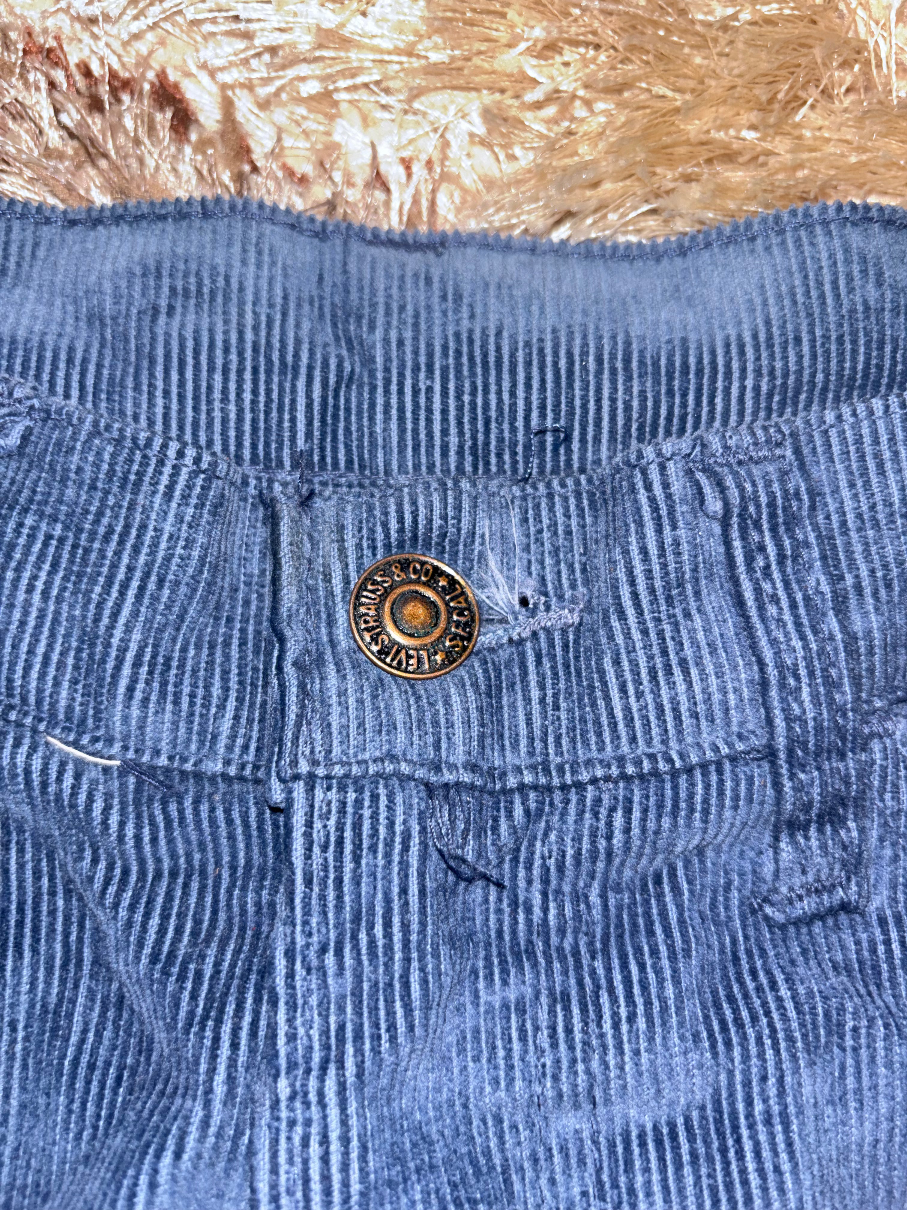 Levi’s 519 Corduroy Trousers