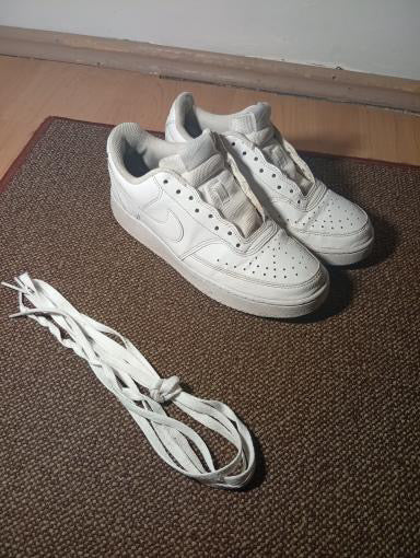Nike court vision Low white shoe